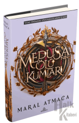 Medusa'nın Ölü Kumları 3 (Ciltli)